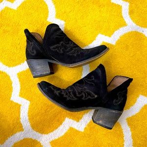 Authentic Circle G Women’s Fashion Booties